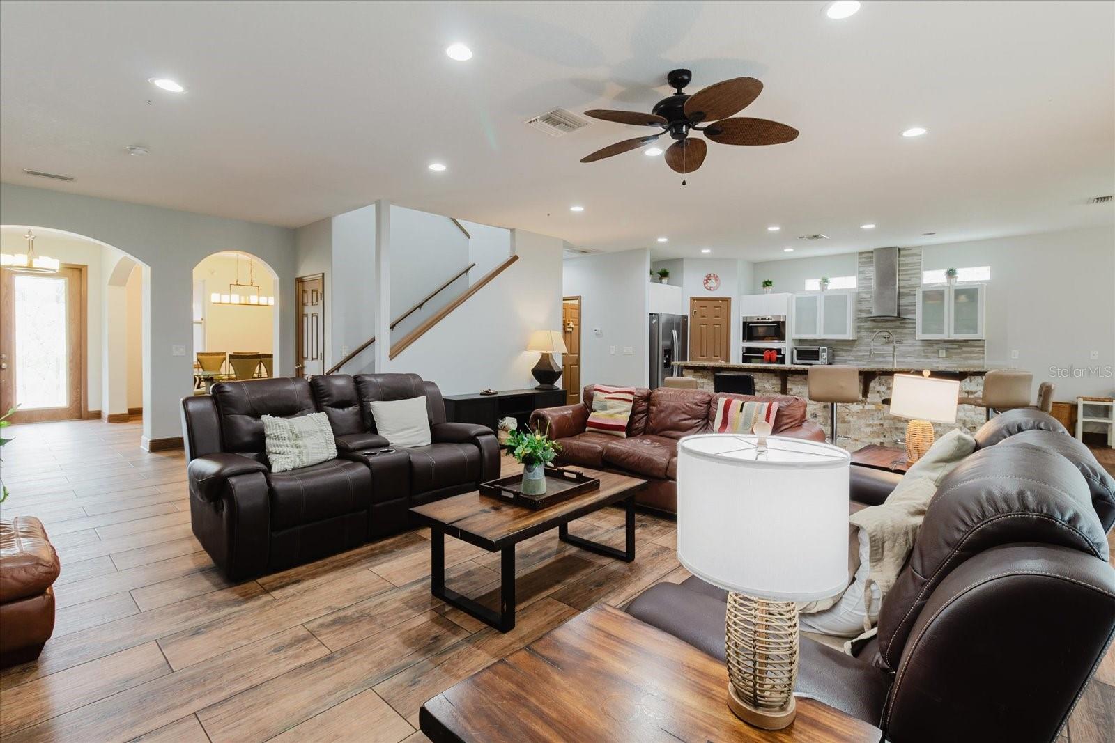 OAKWOOD FOREST SUB - Residential