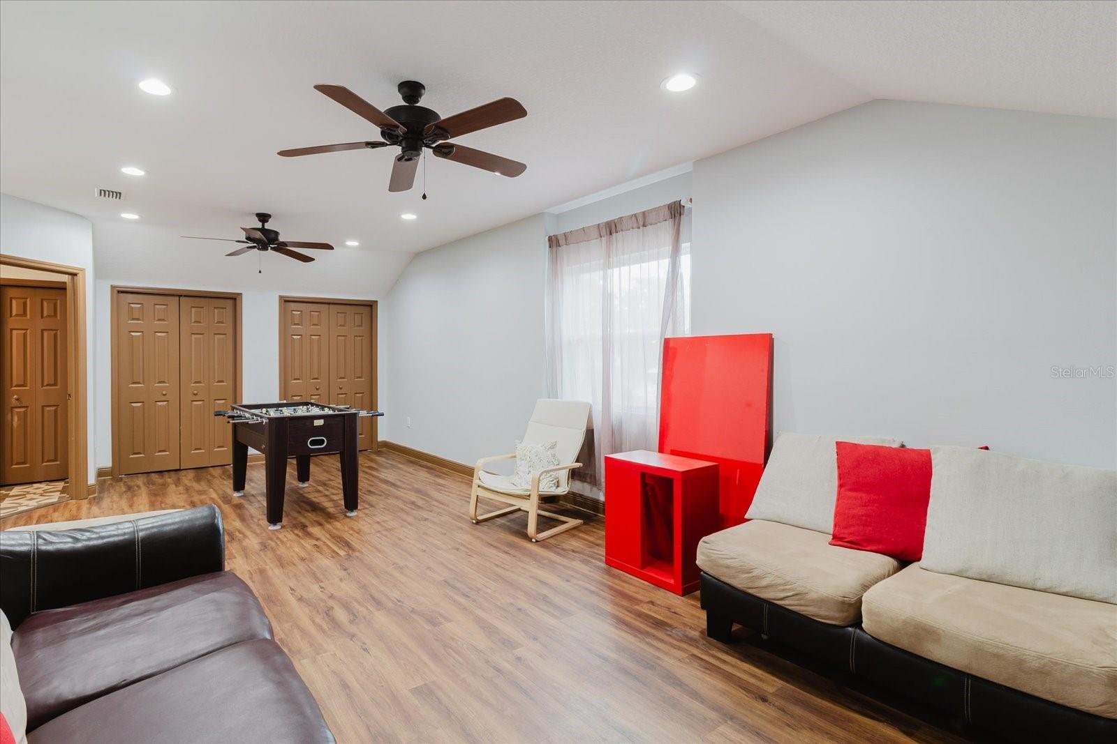 OAKWOOD FOREST SUB - Residential