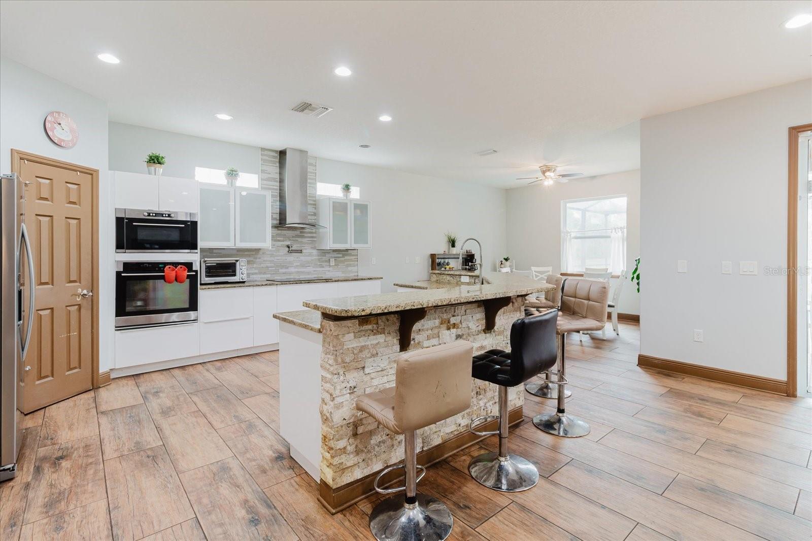 OAKWOOD FOREST SUB - Residential