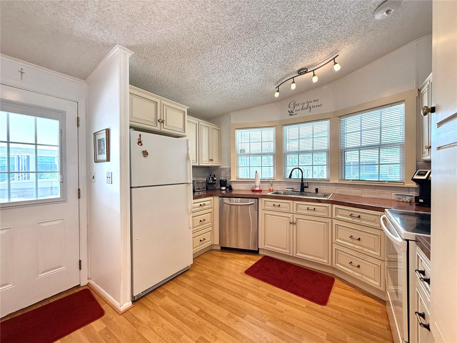 CARIBBEAN ISLES RESIDENTIAL COOPERATIVE - Residential