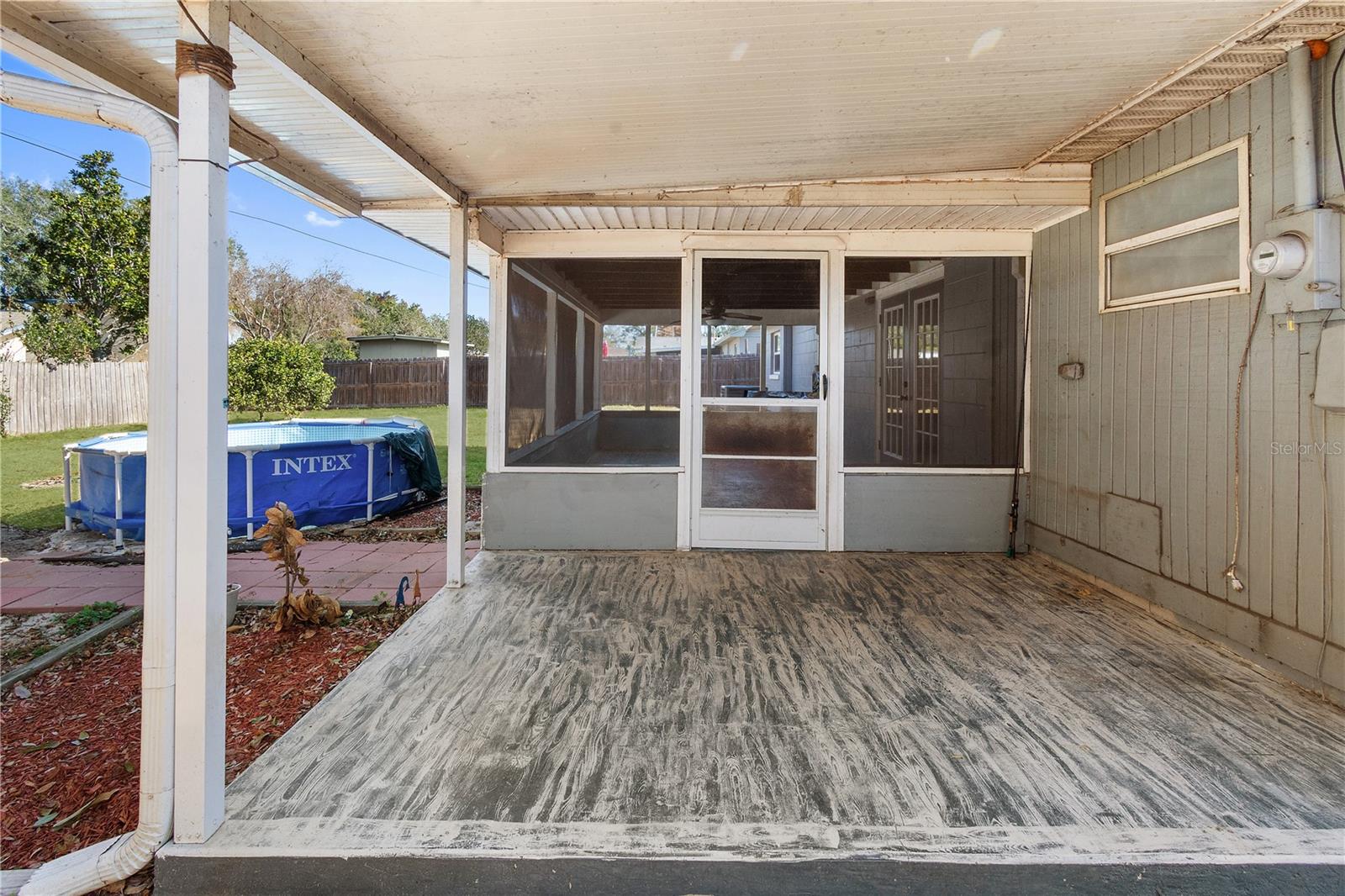 SOUTH SHORE TERRACE - Residential