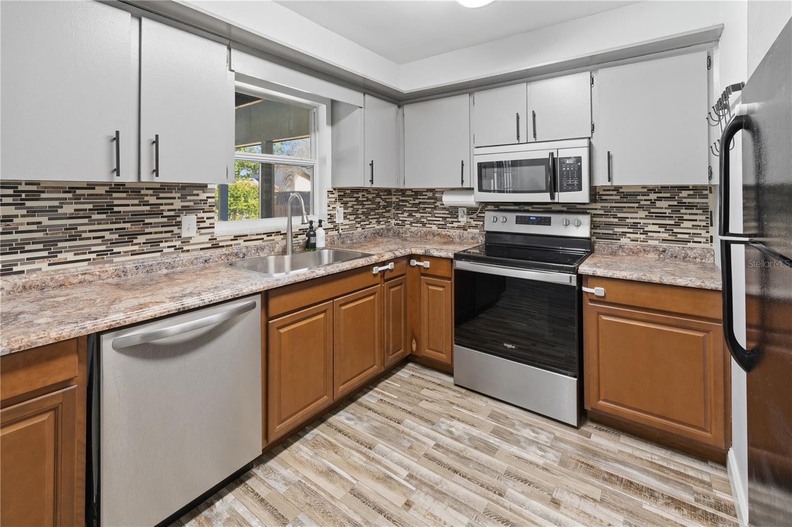 SOUTH SHORE TERRACE - Residential