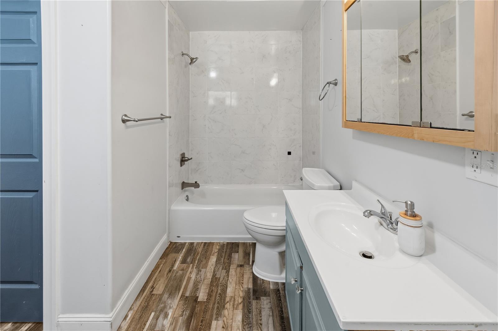 SOUTH SHORE TERRACE - Residential