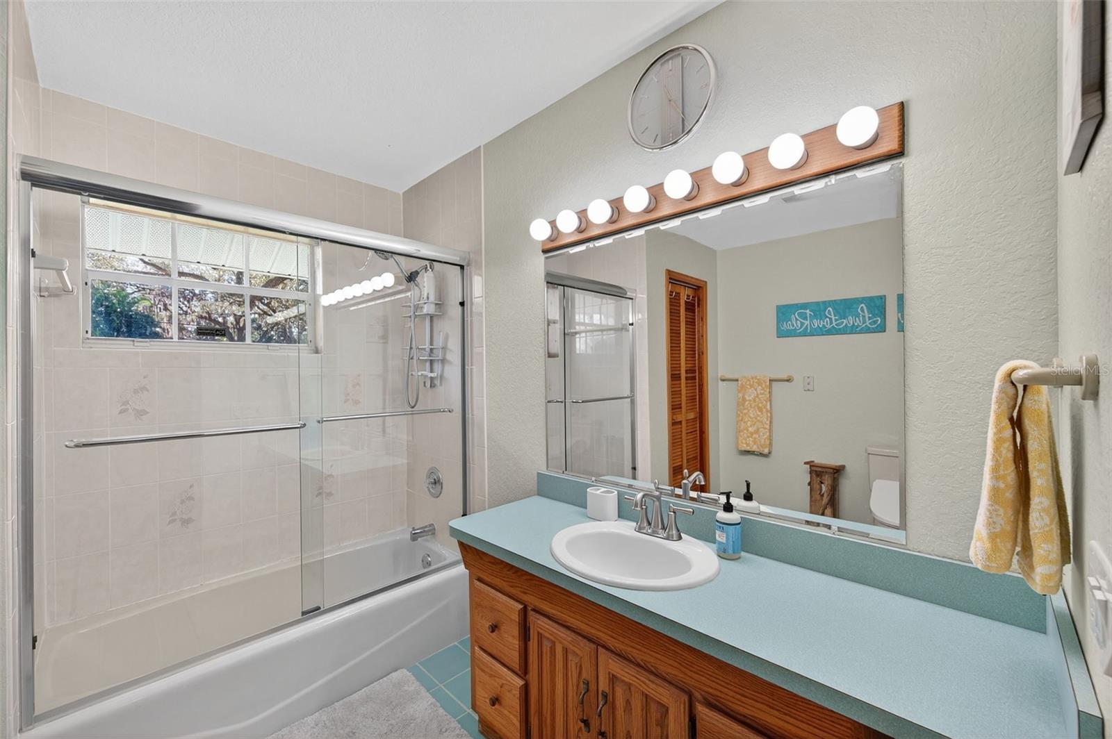 FAIRVIEW - Residential