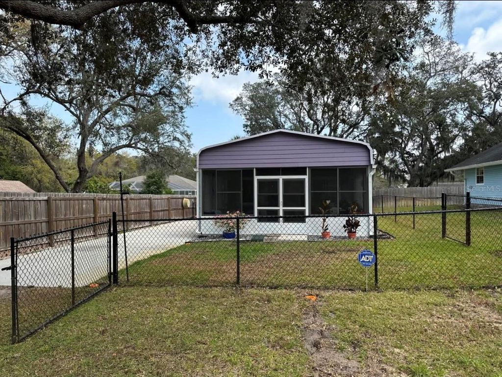 Photo of 1312 Grove Avenue, Tarpon Springs, FL 34689 (MLS # TB8448904)