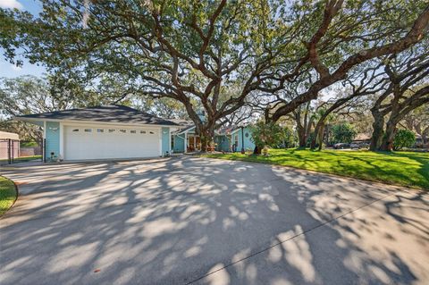 1312 GROVE AVENUE TARPON SPRINGS FL 34689