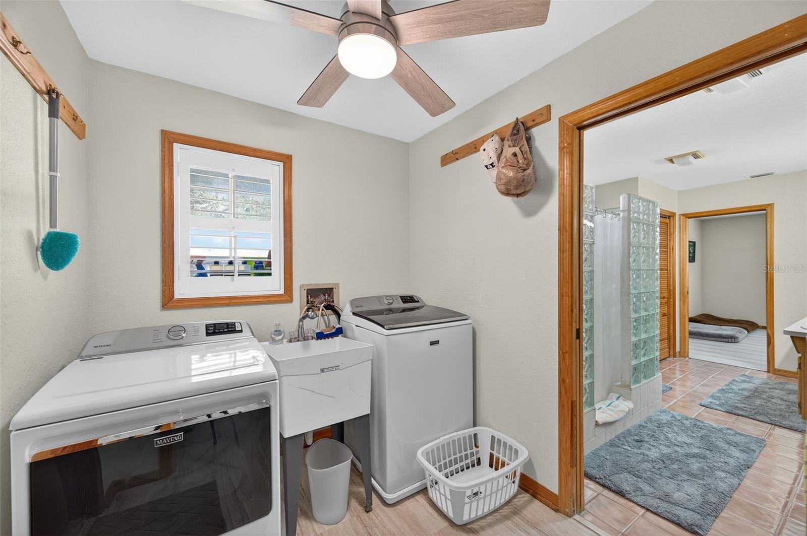 FAIRVIEW - Residential