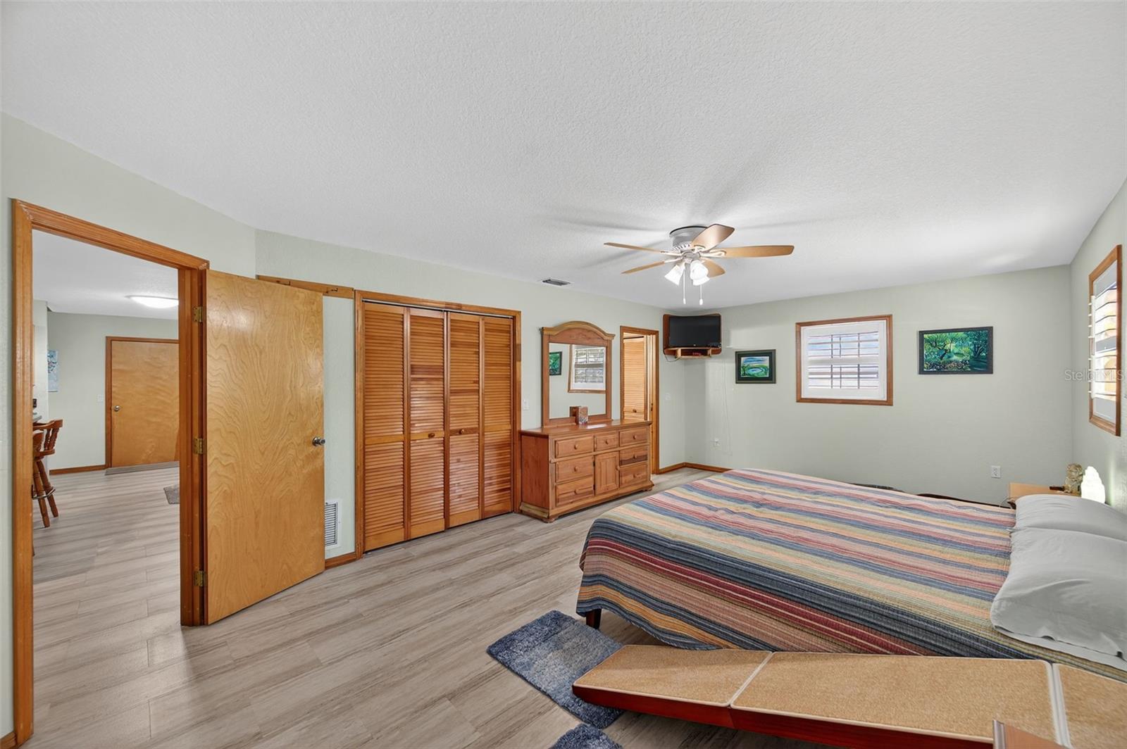 FAIRVIEW - Residential