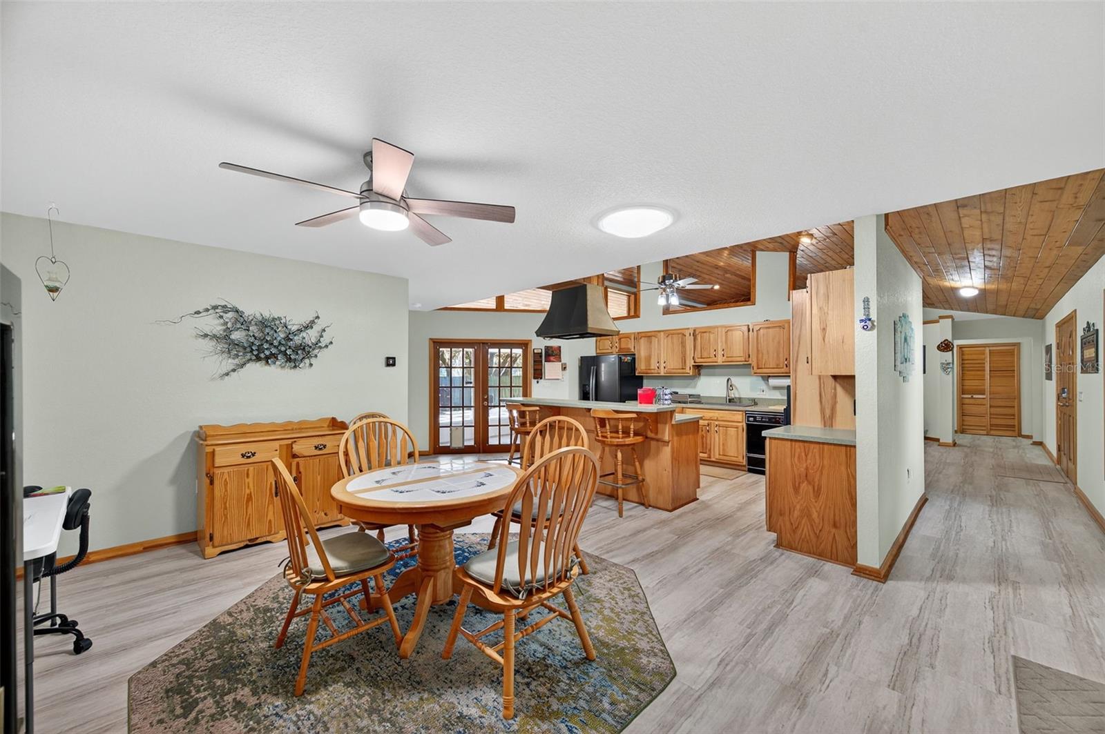 FAIRVIEW - Residential