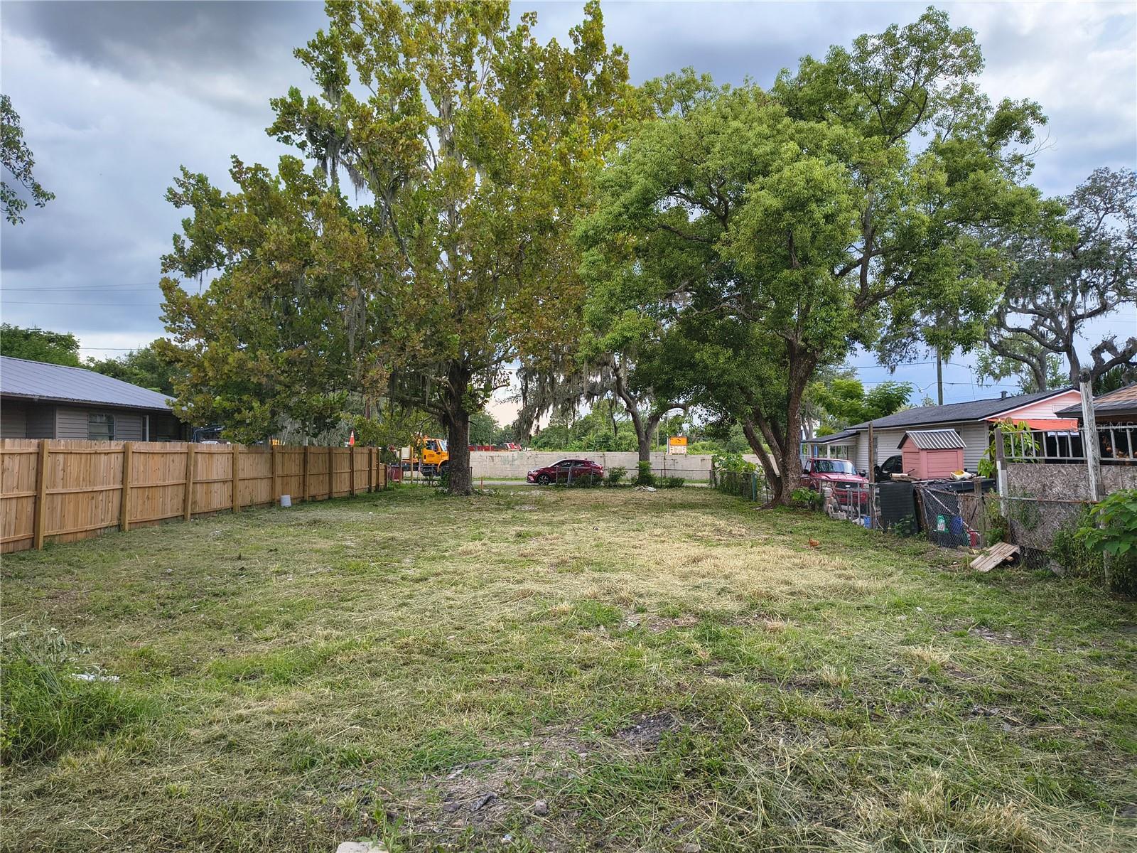 JENSON HEIGHTS - Land