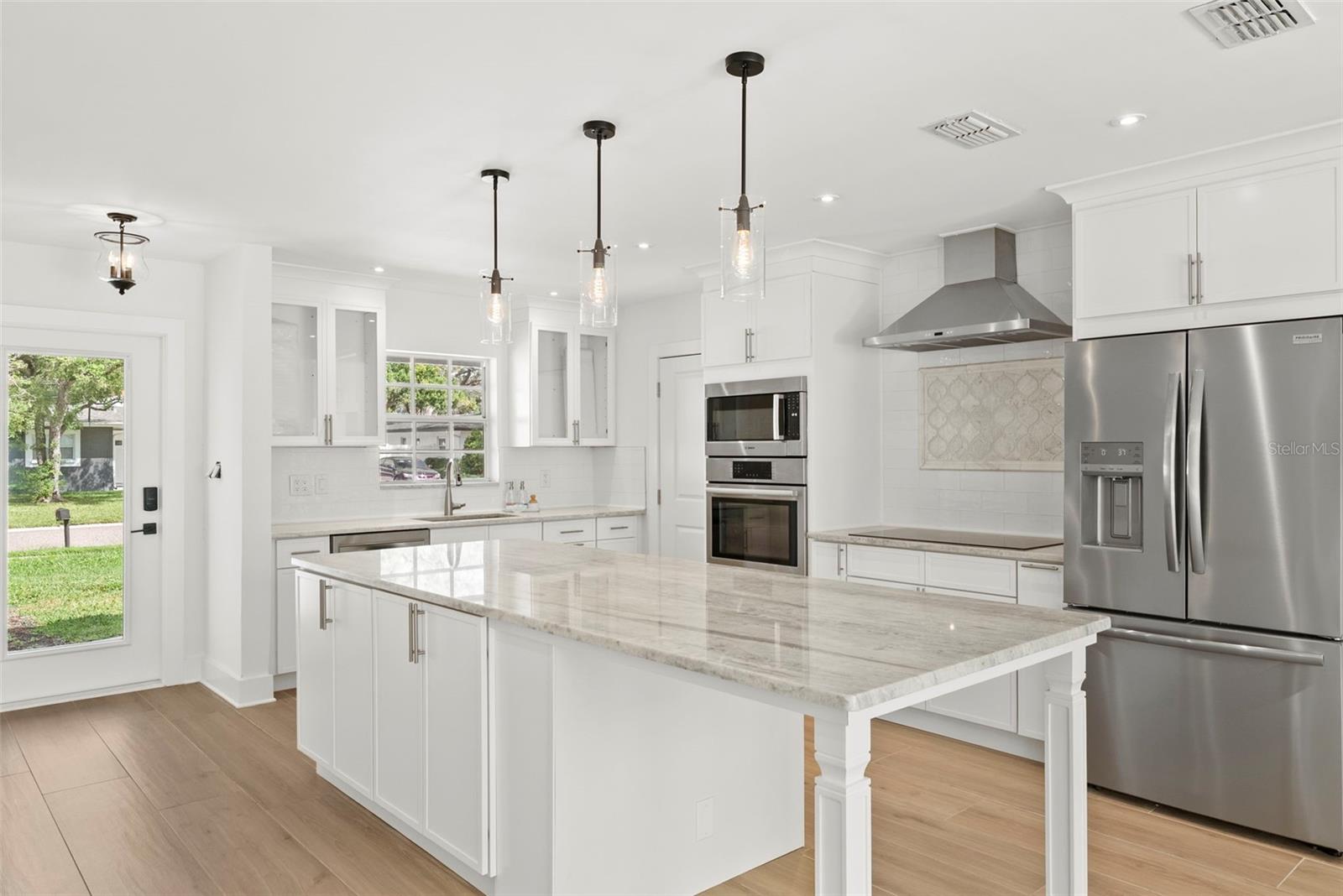 GUERNSEY ESTATES ADD - Residential Lease