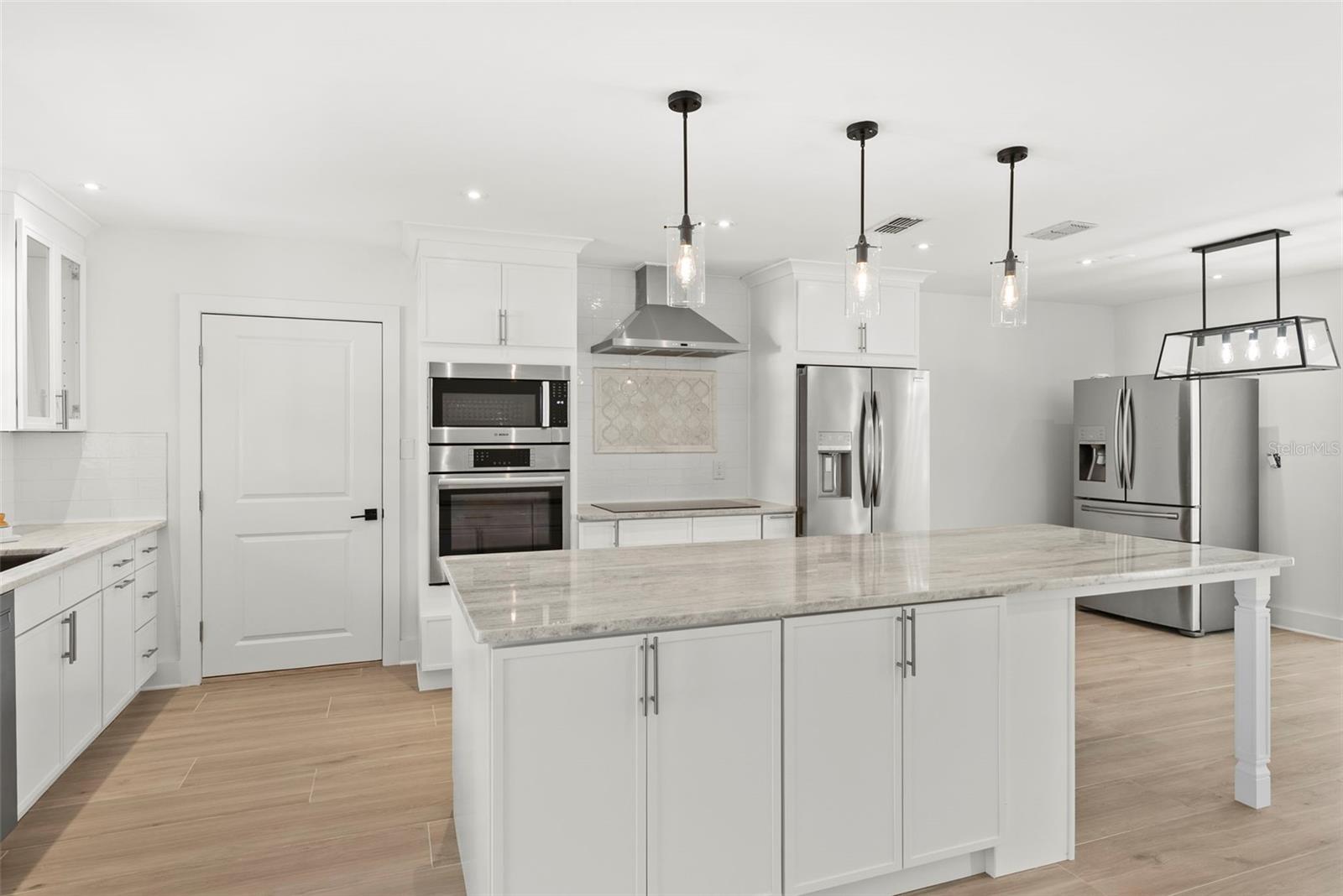 GUERNSEY ESTATES ADD - Residential Lease