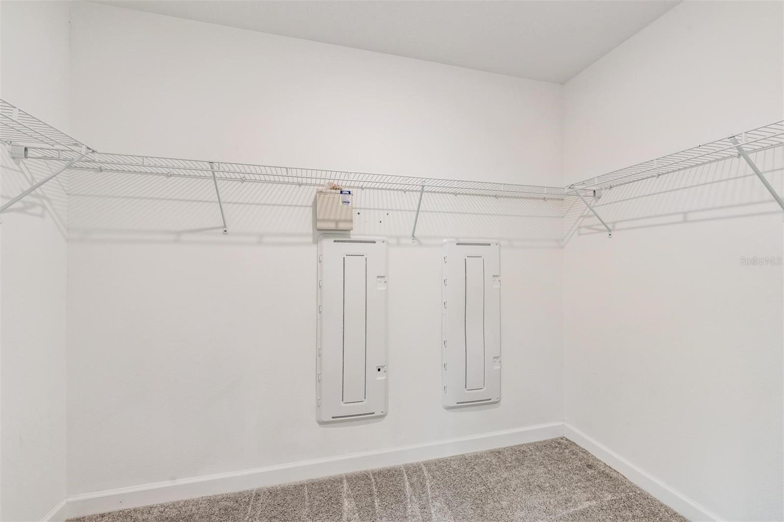 MIRADA ACTIVE ADULT - Residential