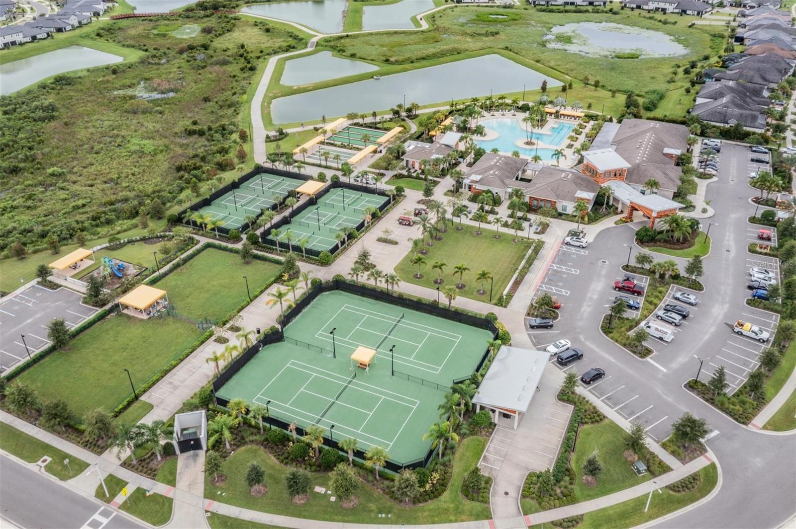 MIRADA ACTIVE ADULT - Residential