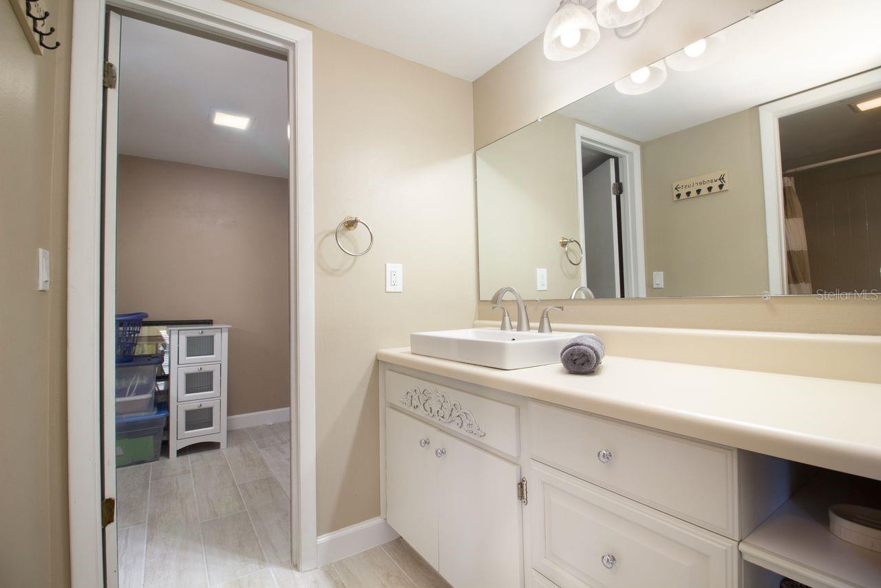 WINDING CREEK - Residential