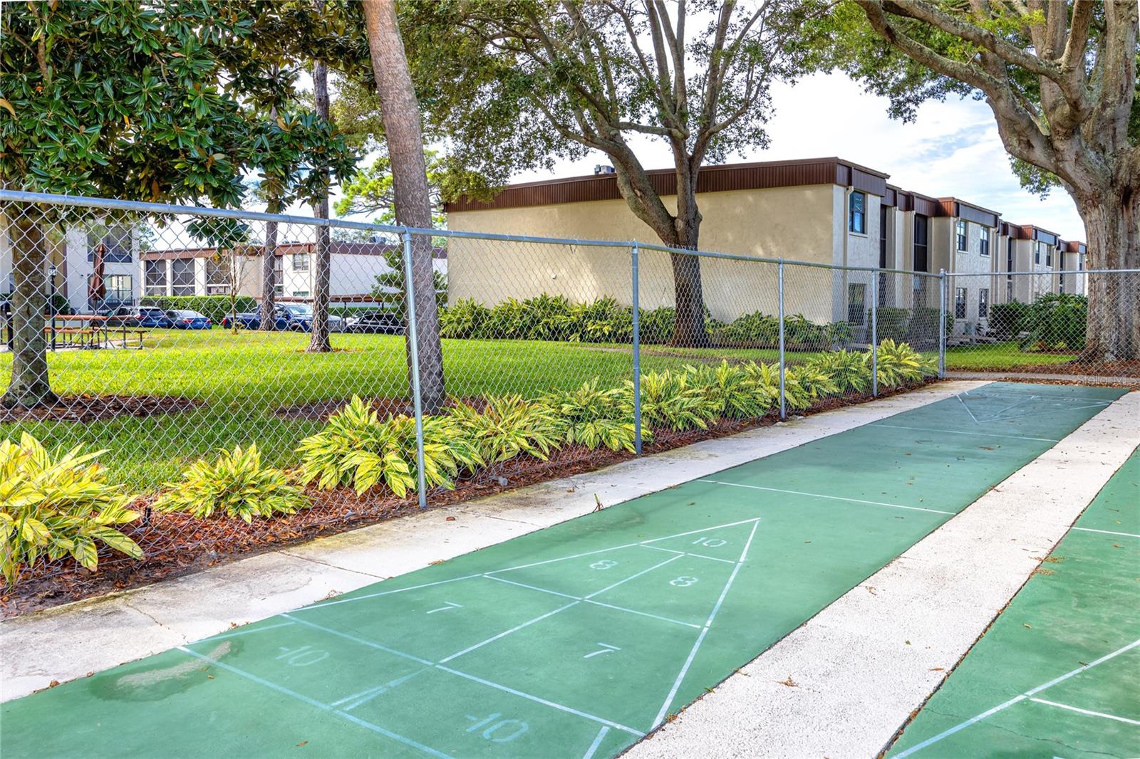 WINDING CREEK - Residential