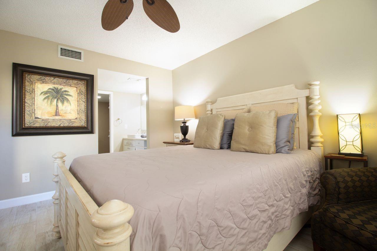 WINDING CREEK - Residential