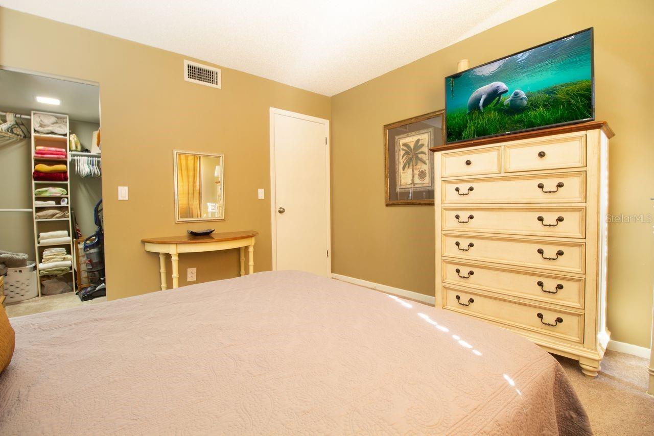 WINDING CREEK - Residential