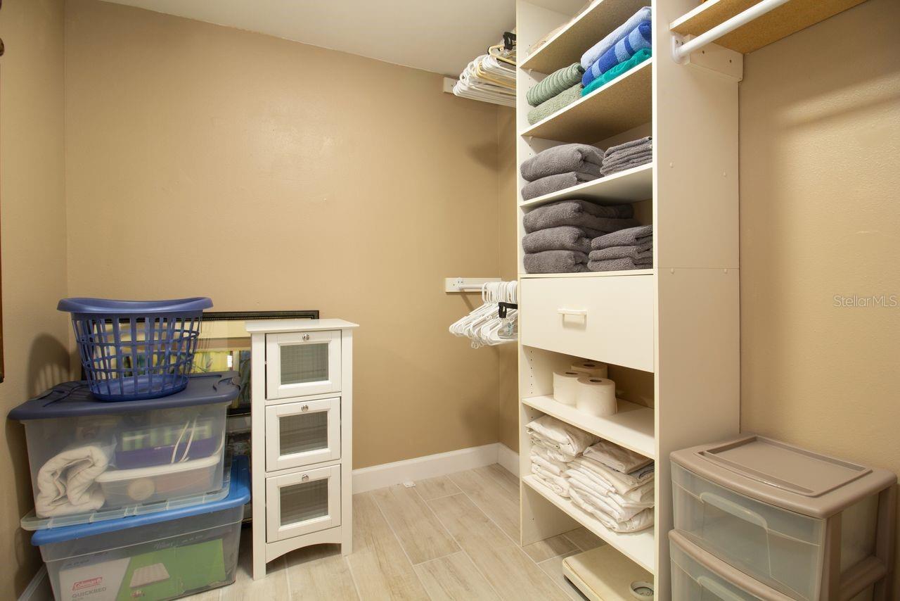 WINDING CREEK - Residential