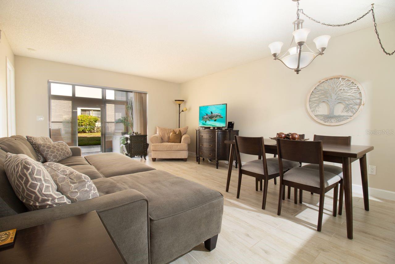 WINDING CREEK - Residential