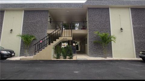 430 LARBOARD WAY 3 CLEARWATER BEACH FL 33767