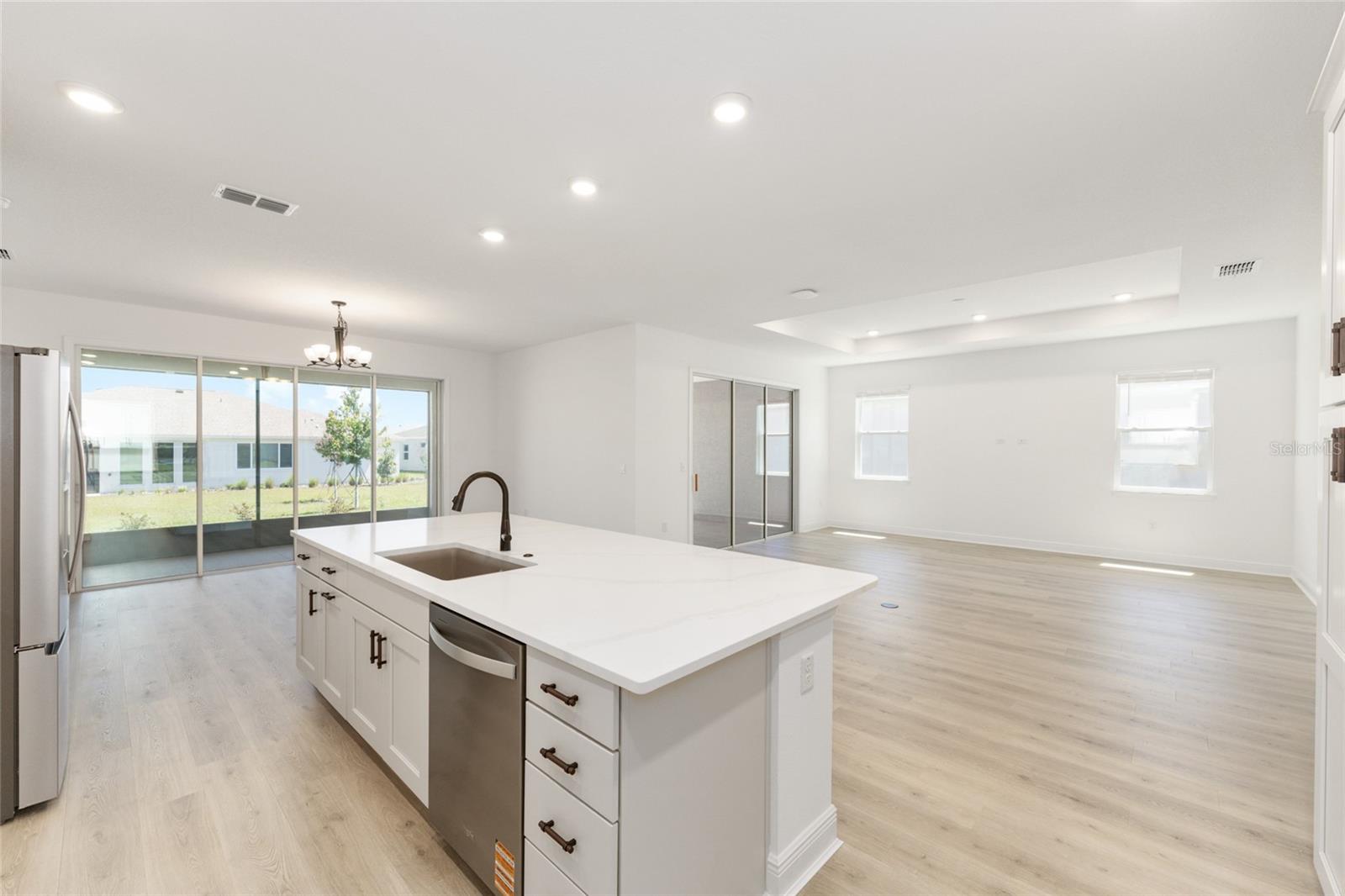 CANDLER HILLS - Residential