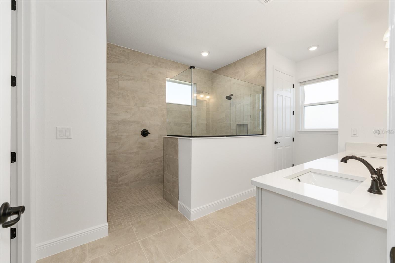CANDLER HILLS - Residential