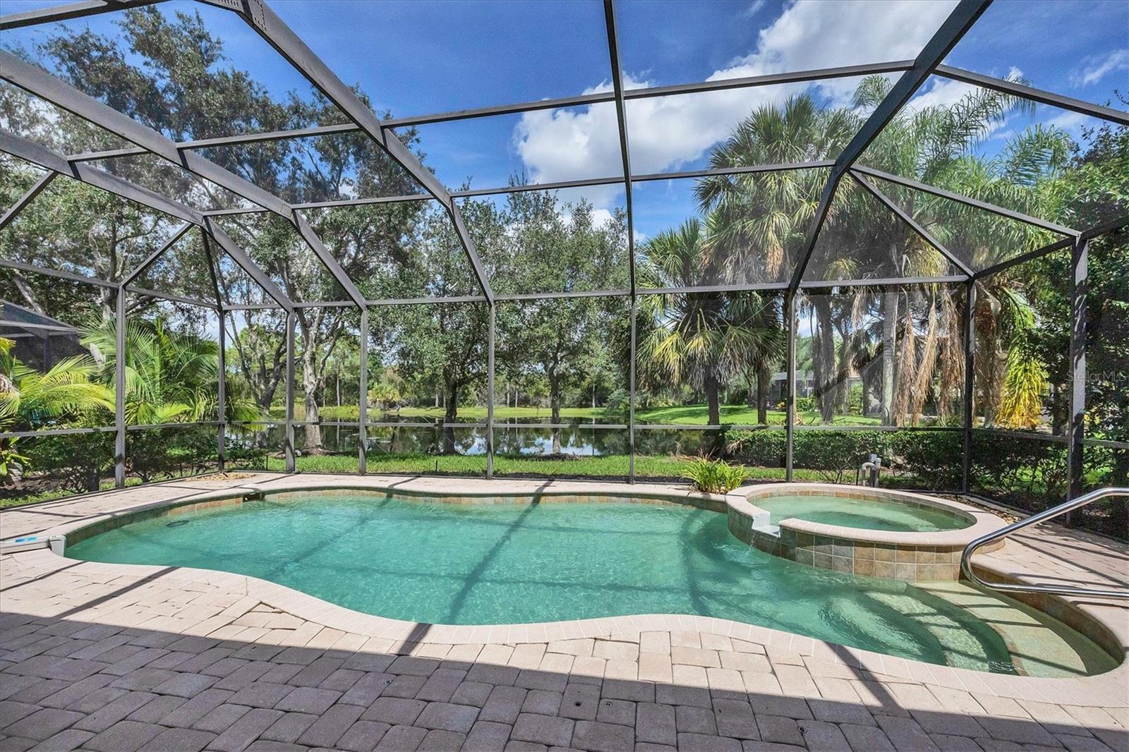 LAKEWOOD RANCH COUNTRY CLUB VILLAGE EE 2A-2E - Residential Lease