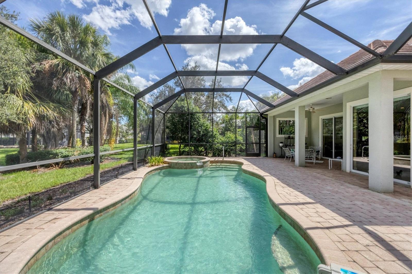 LAKEWOOD RANCH COUNTRY CLUB VILLAGE EE 2A-2E - Residential Lease