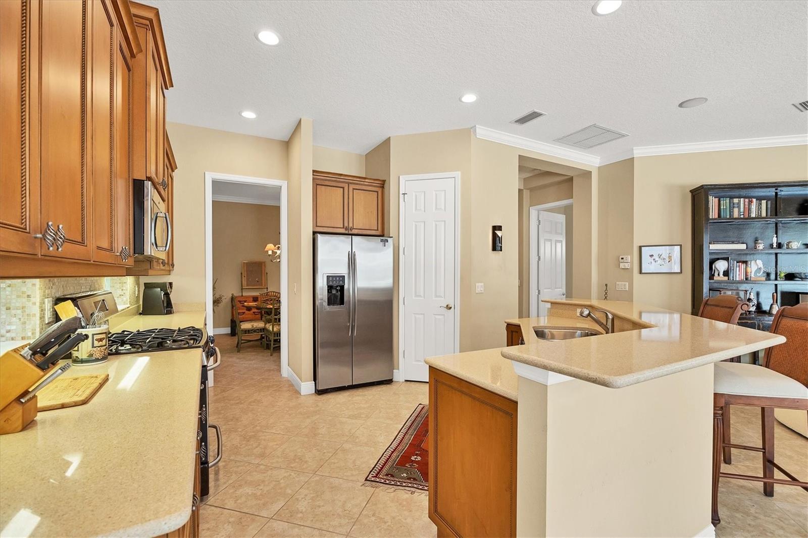 LAKEWOOD RANCH COUNTRY CLUB VILLAGE EE 2A-2E - Residential Lease