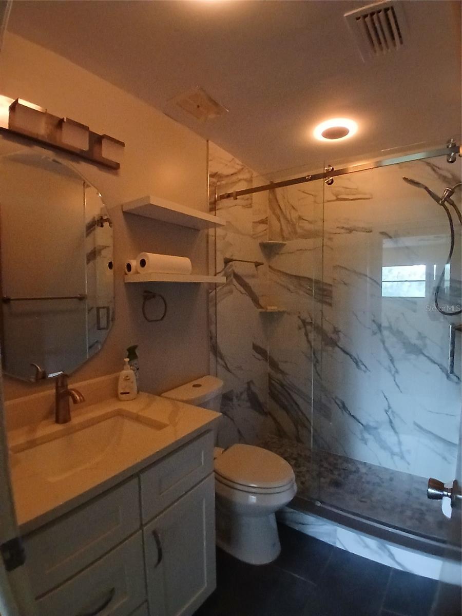 PARKWOOD CONDO - Residential