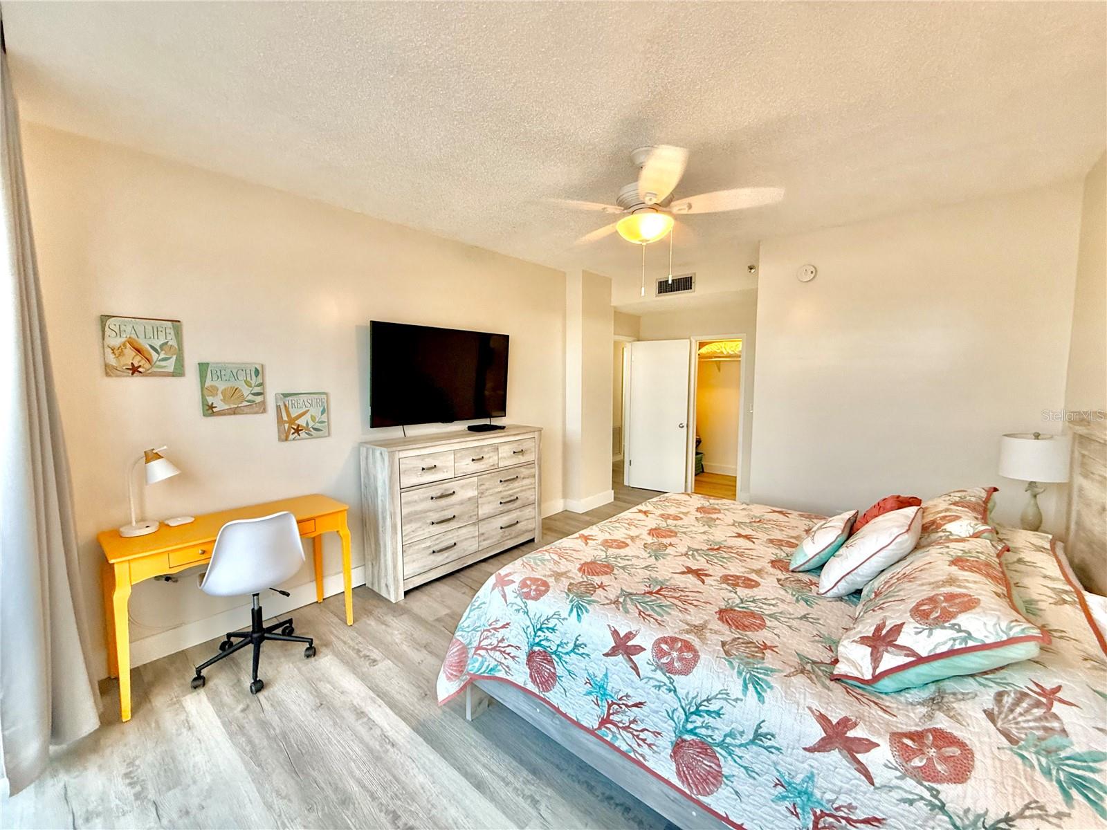 ALIKI GOLD COAST CONDO 01 - Residential