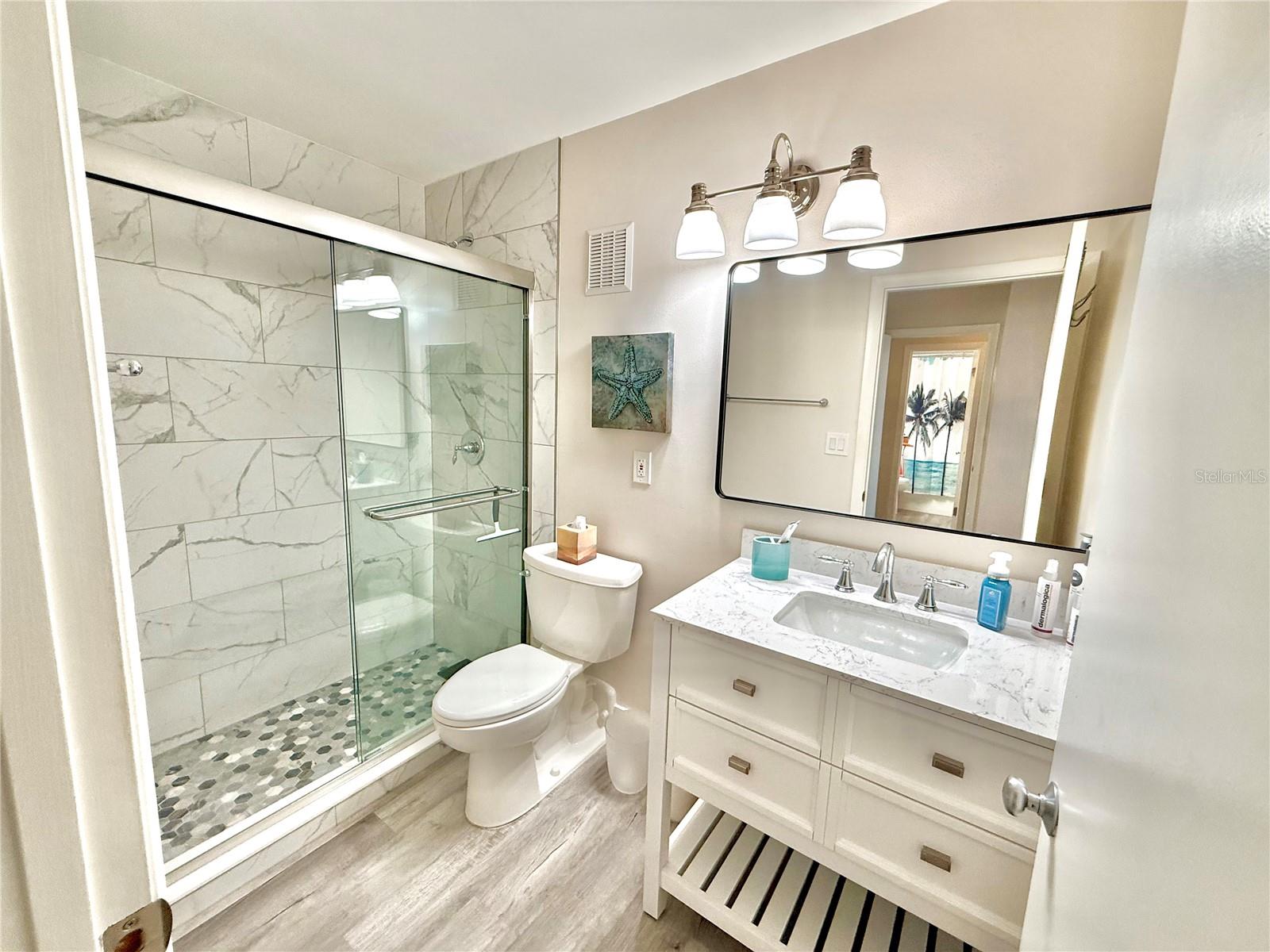 ALIKI GOLD COAST CONDO 01 - Residential