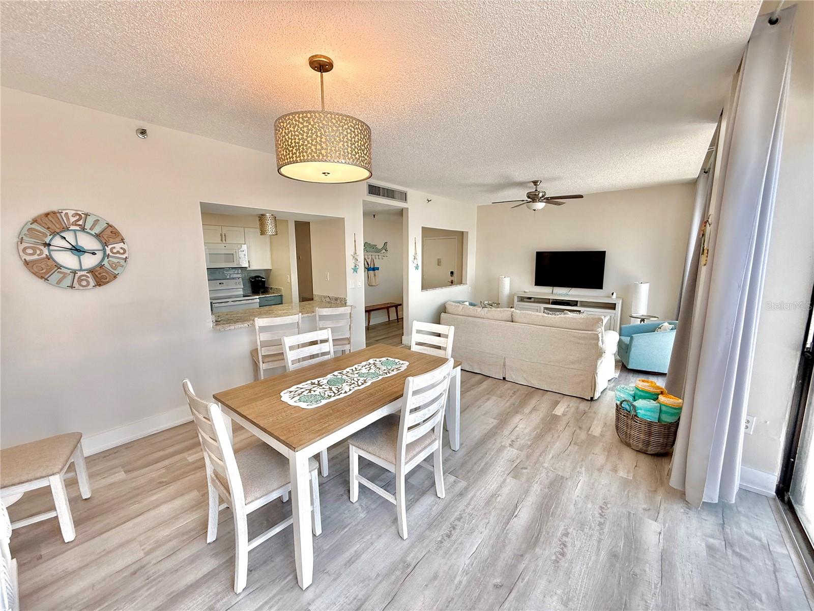 ALIKI GOLD COAST CONDO 01 - Residential
