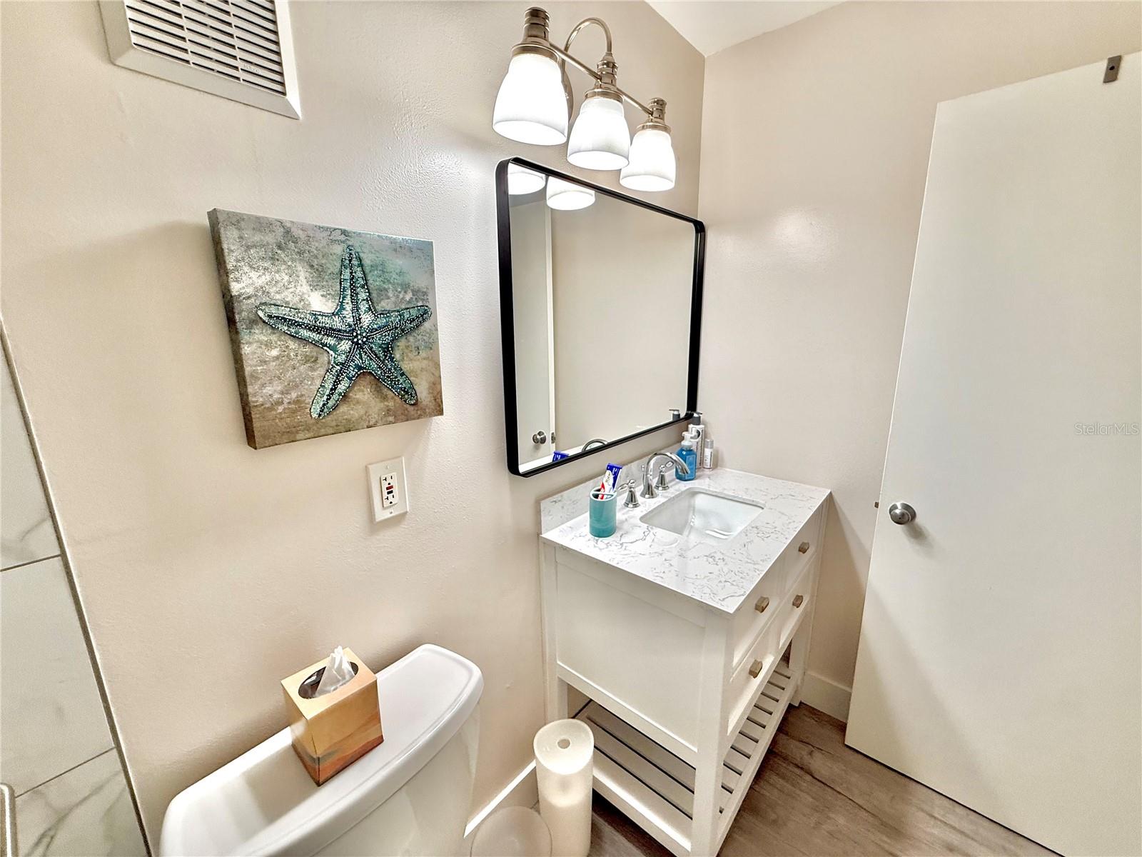 ALIKI GOLD COAST CONDO 01 - Residential