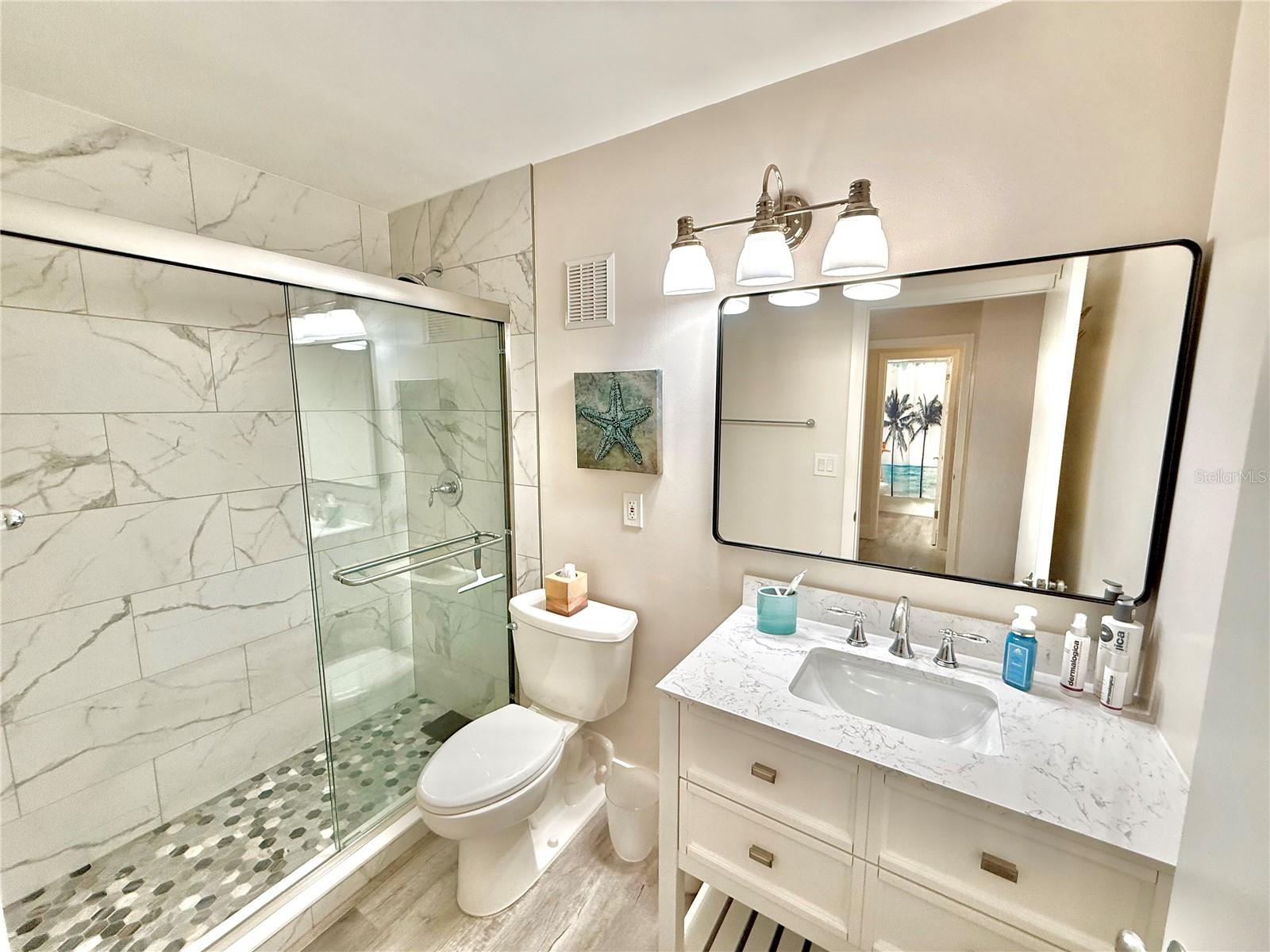 ALIKI GOLD COAST CONDO 01 - Residential