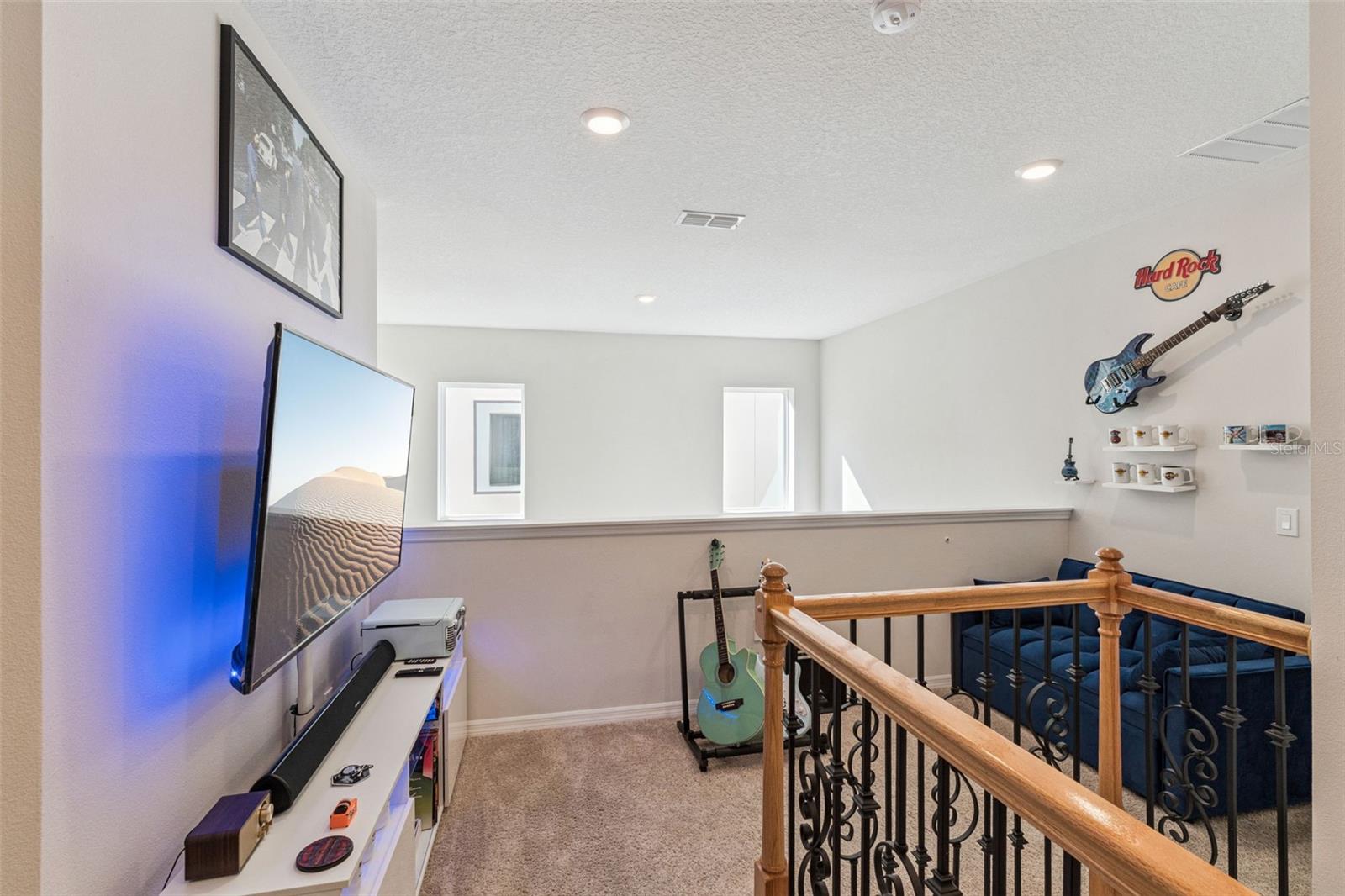 LANDINGS AT HAWKS CREST - Residential