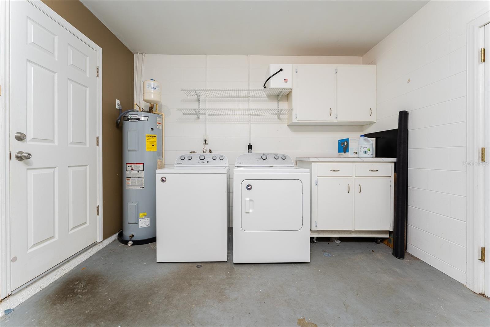 IMPERIALAKES PH 01 - Residential