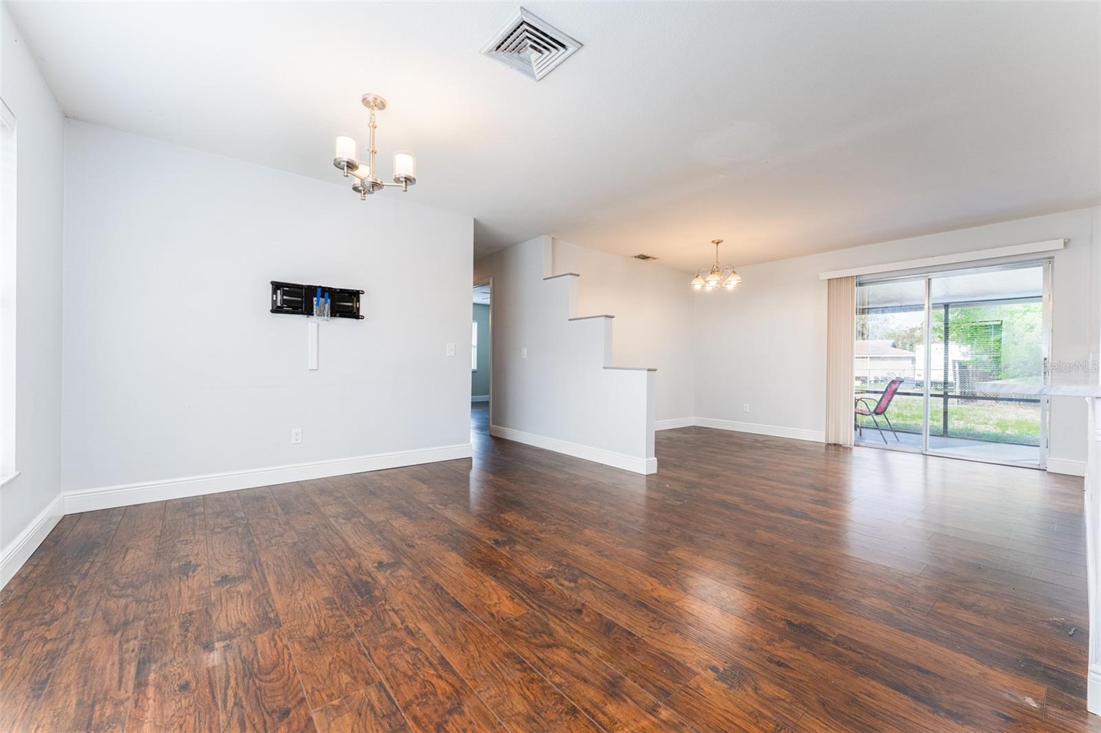 IMPERIALAKES PH 01 - Residential