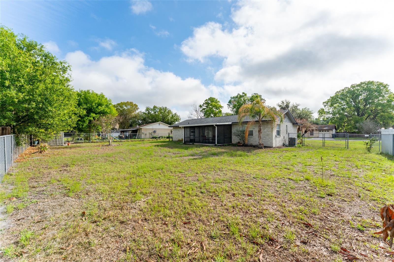 IMPERIALAKES PH 01 - Residential