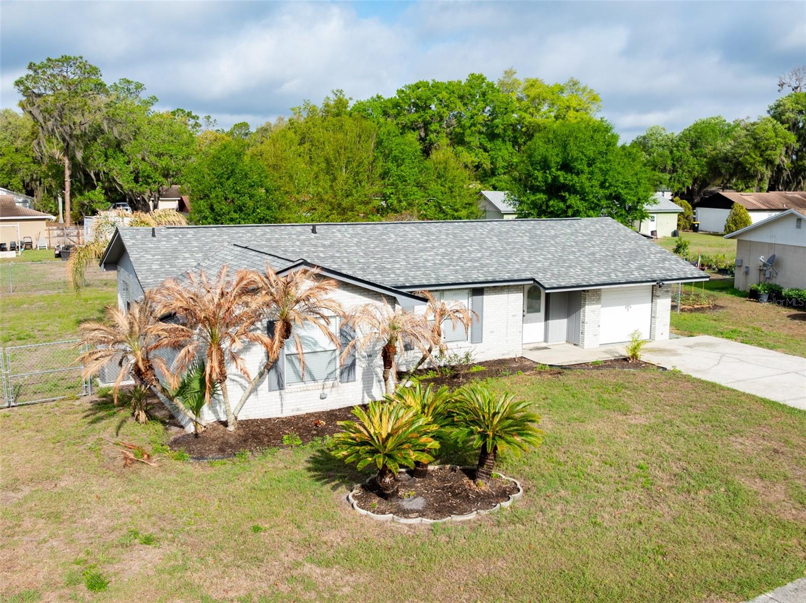 IMPERIALAKES PH 01 - Residential