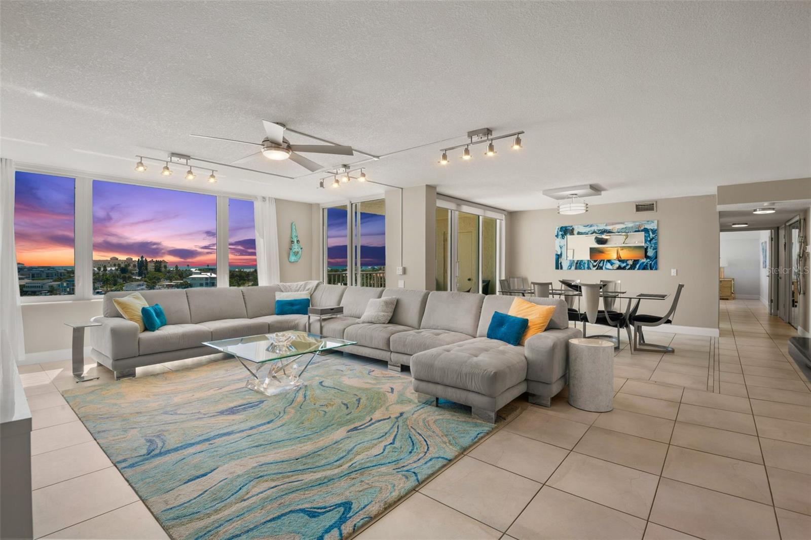 736 ISLAND WAY 604