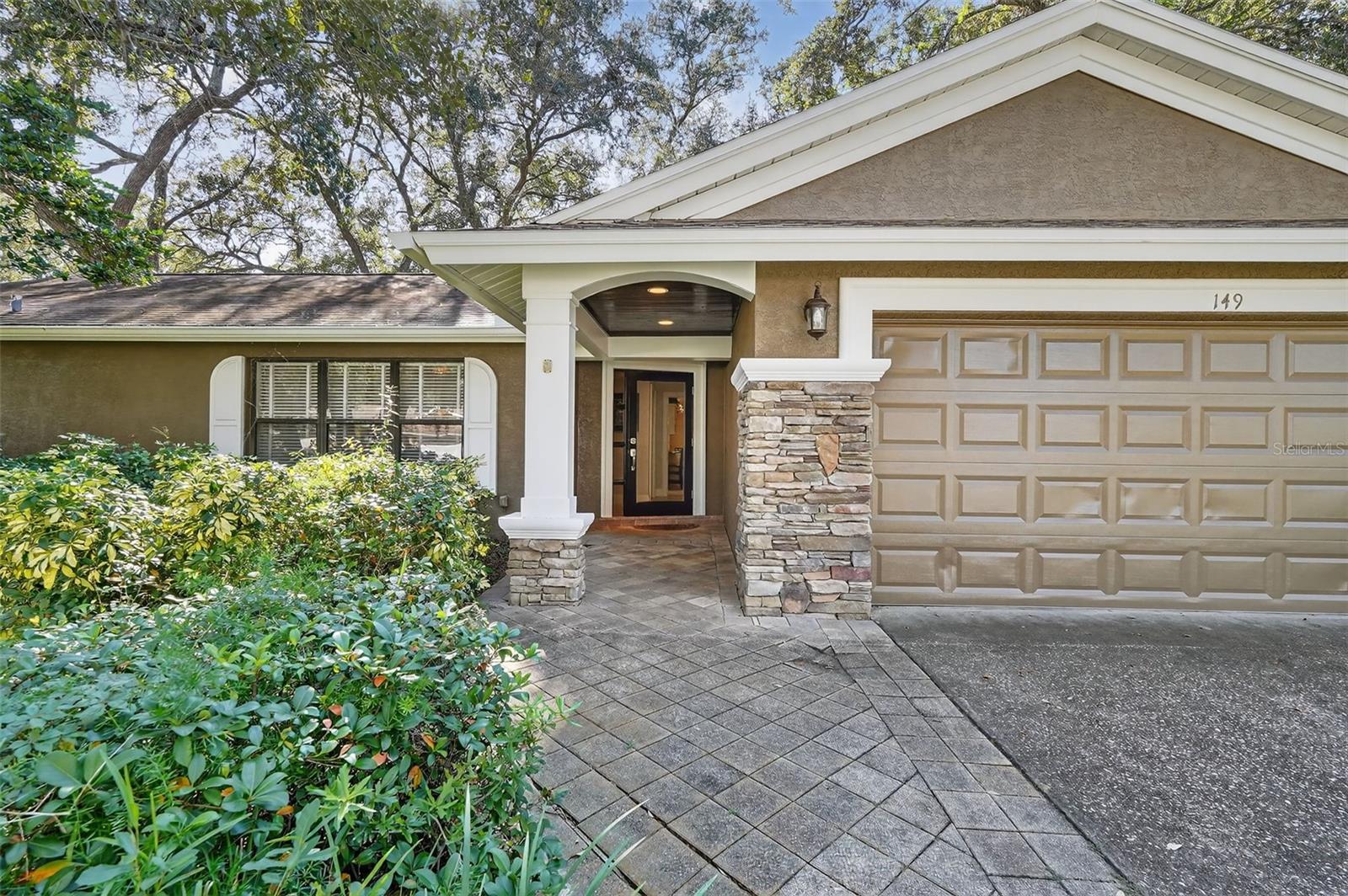 149 MAYFAIR CIRCLE W