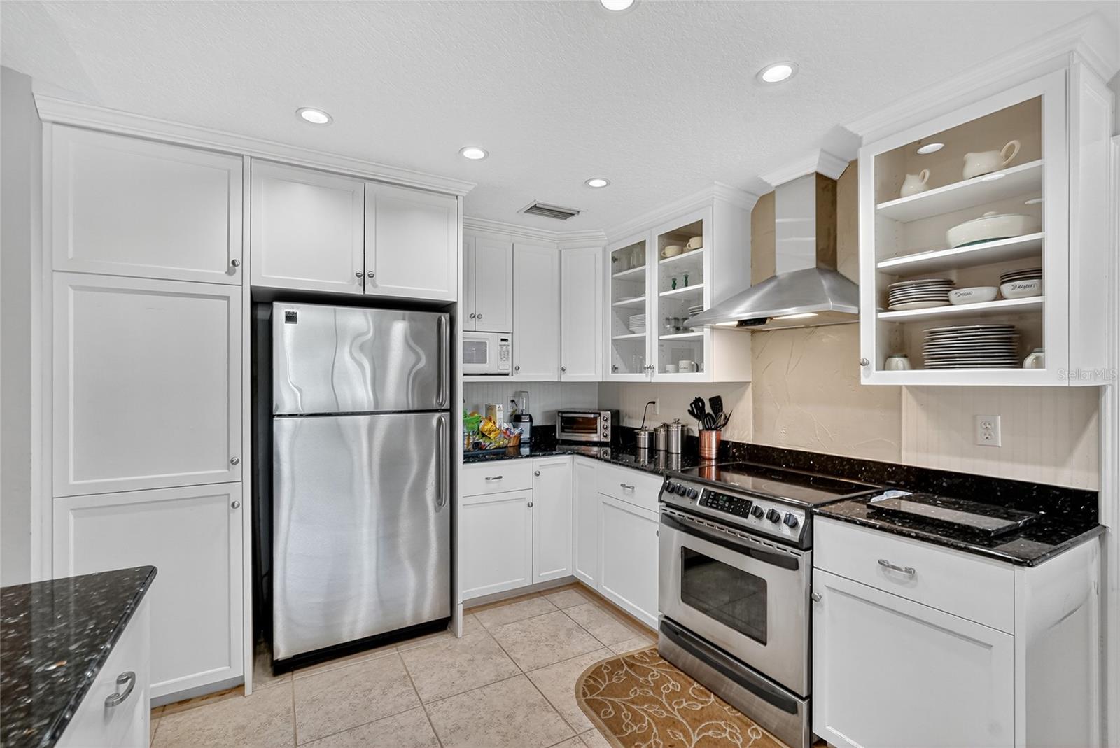 149 MAYFAIR CIRCLE W