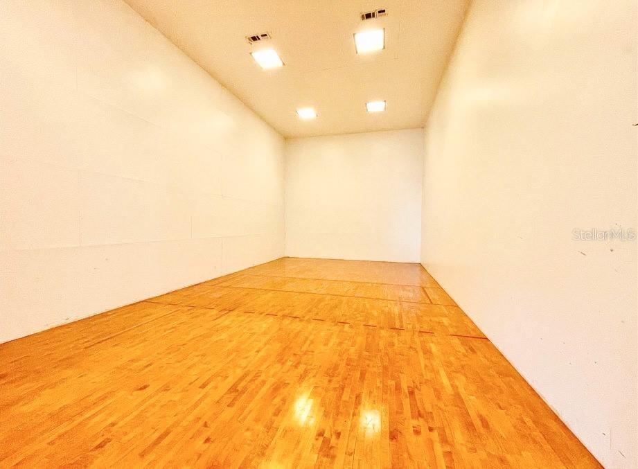 WINDJAMMER CONDO - Residential Lease