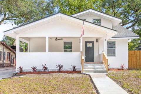 Photo of 7 Hamilton Heath Drive, Tampa, FL 33604 (MLS # TB8424741)
