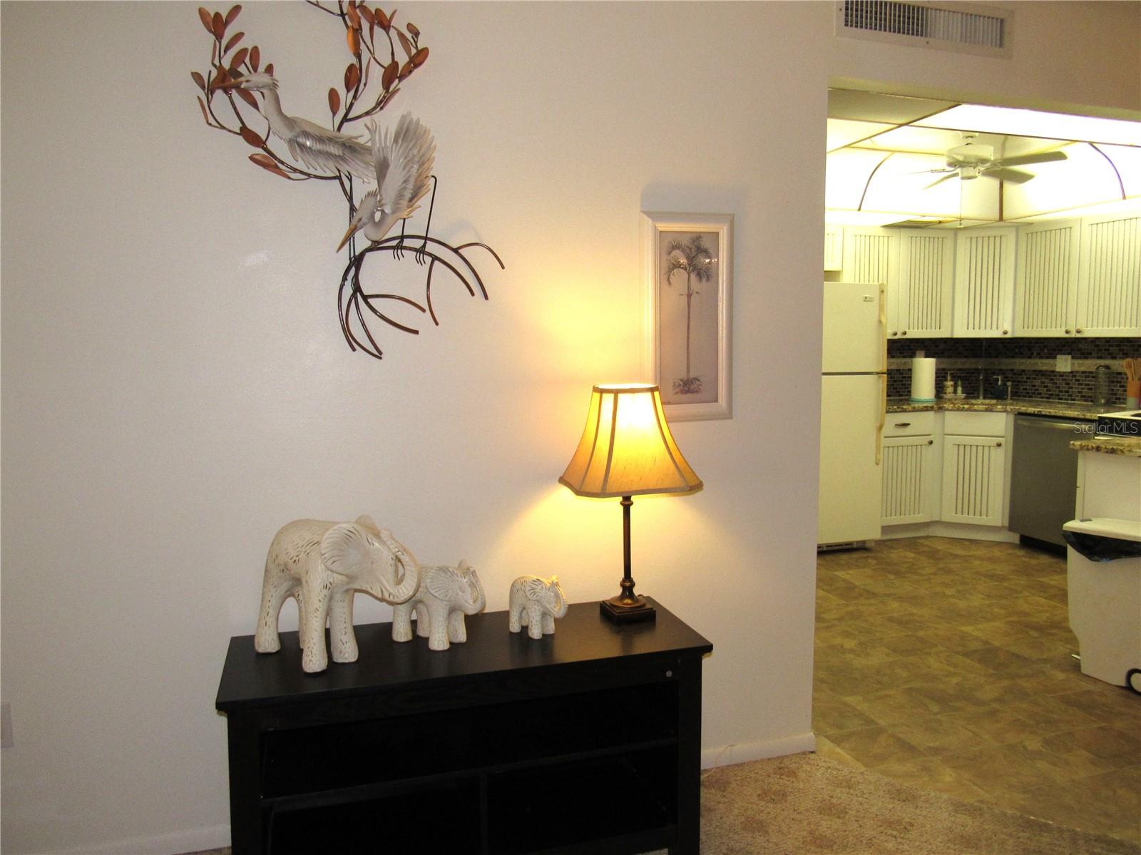 CAMBRIDGE HOUSE - Residential