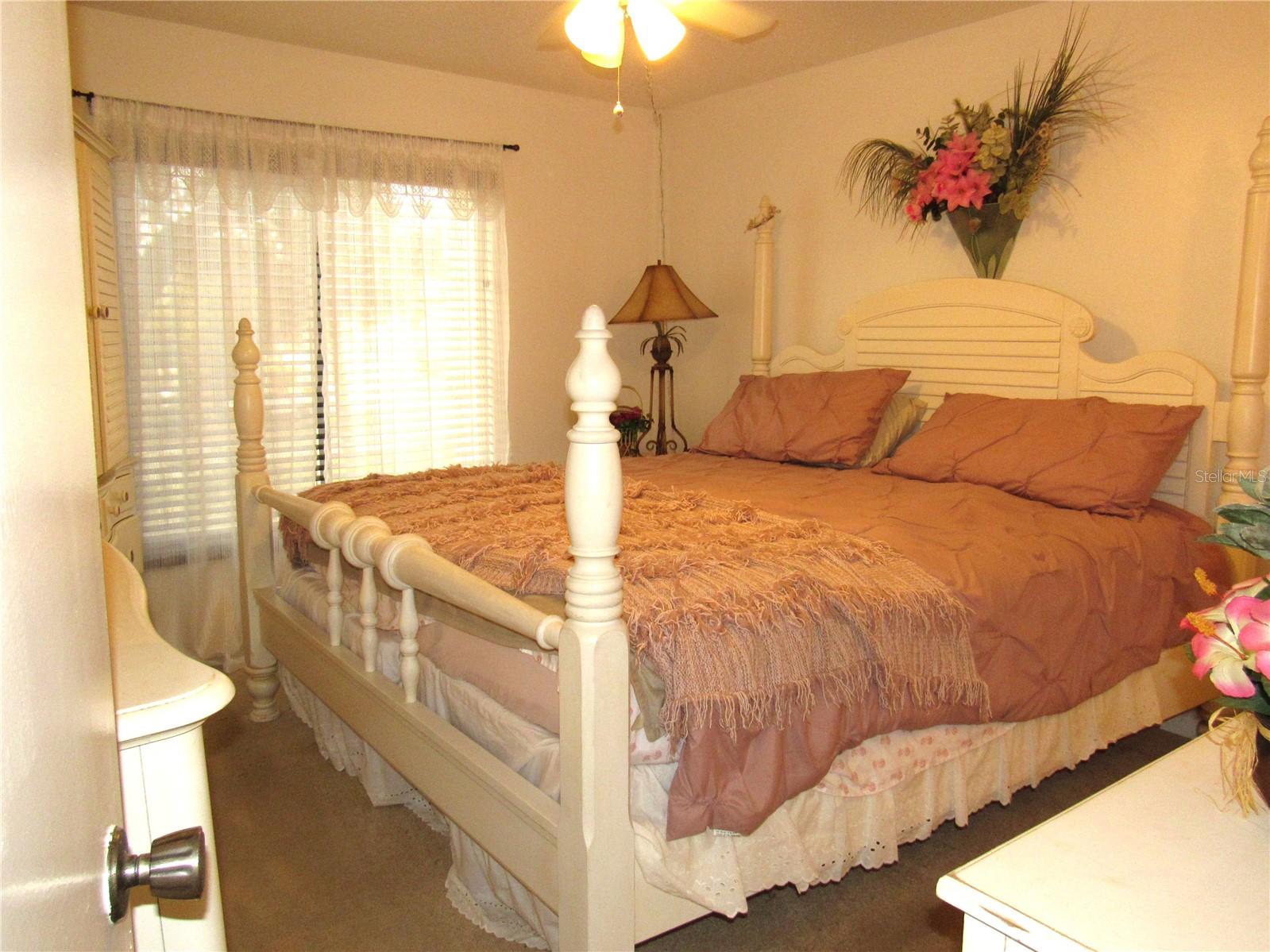 CAMBRIDGE HOUSE - Residential