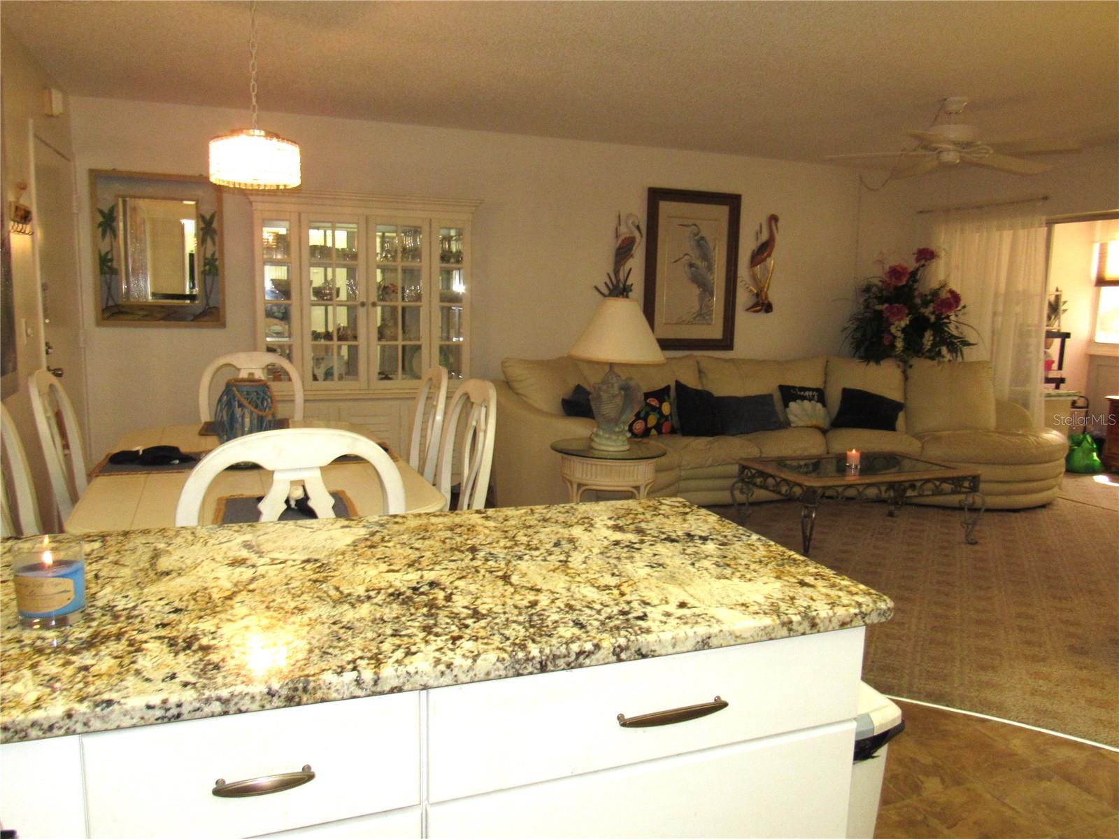 CAMBRIDGE HOUSE - Residential