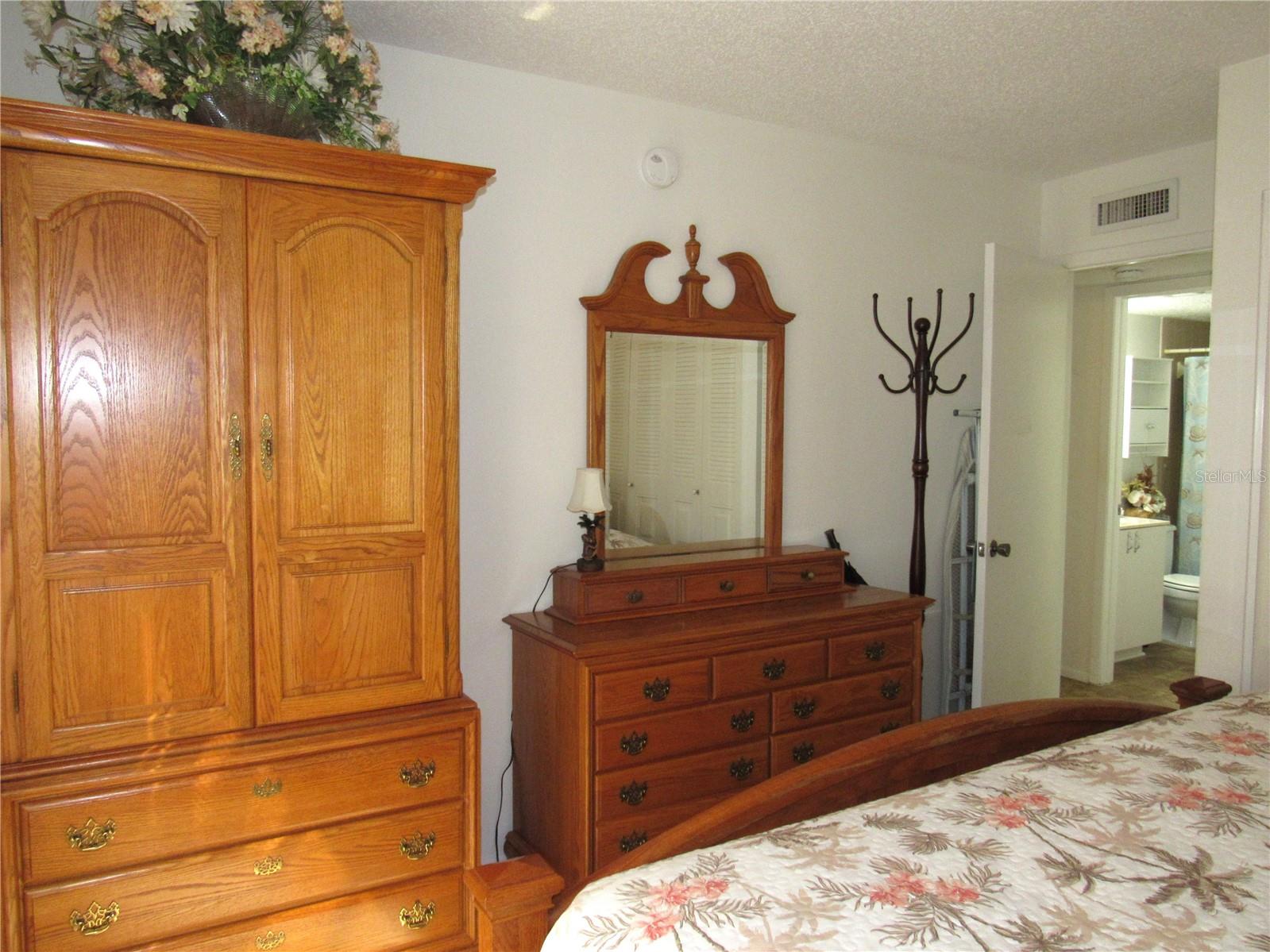 CAMBRIDGE HOUSE - Residential